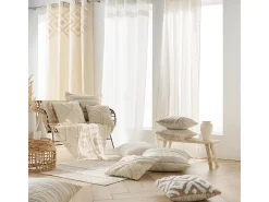 Almofada Decorativa com Pompons 