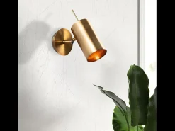 Aplique de parede orientável acabamento em ouro ALICE - Design moderno e elegante