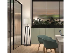 Candeeiro de pé KARA estilo moderno e clássico -Alt. 158 cm x D. ø45 cm - E27 60W - cabo de 2 m - on&off - IP20 - madeira - aço e preto - algodão branco