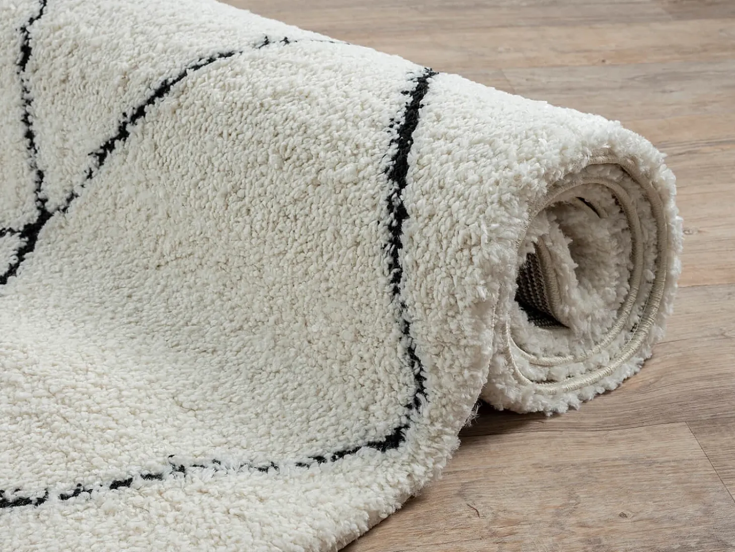 Tapete Bahar Shaggy moderno padrão losango, preto branco, 160 x 230 cm